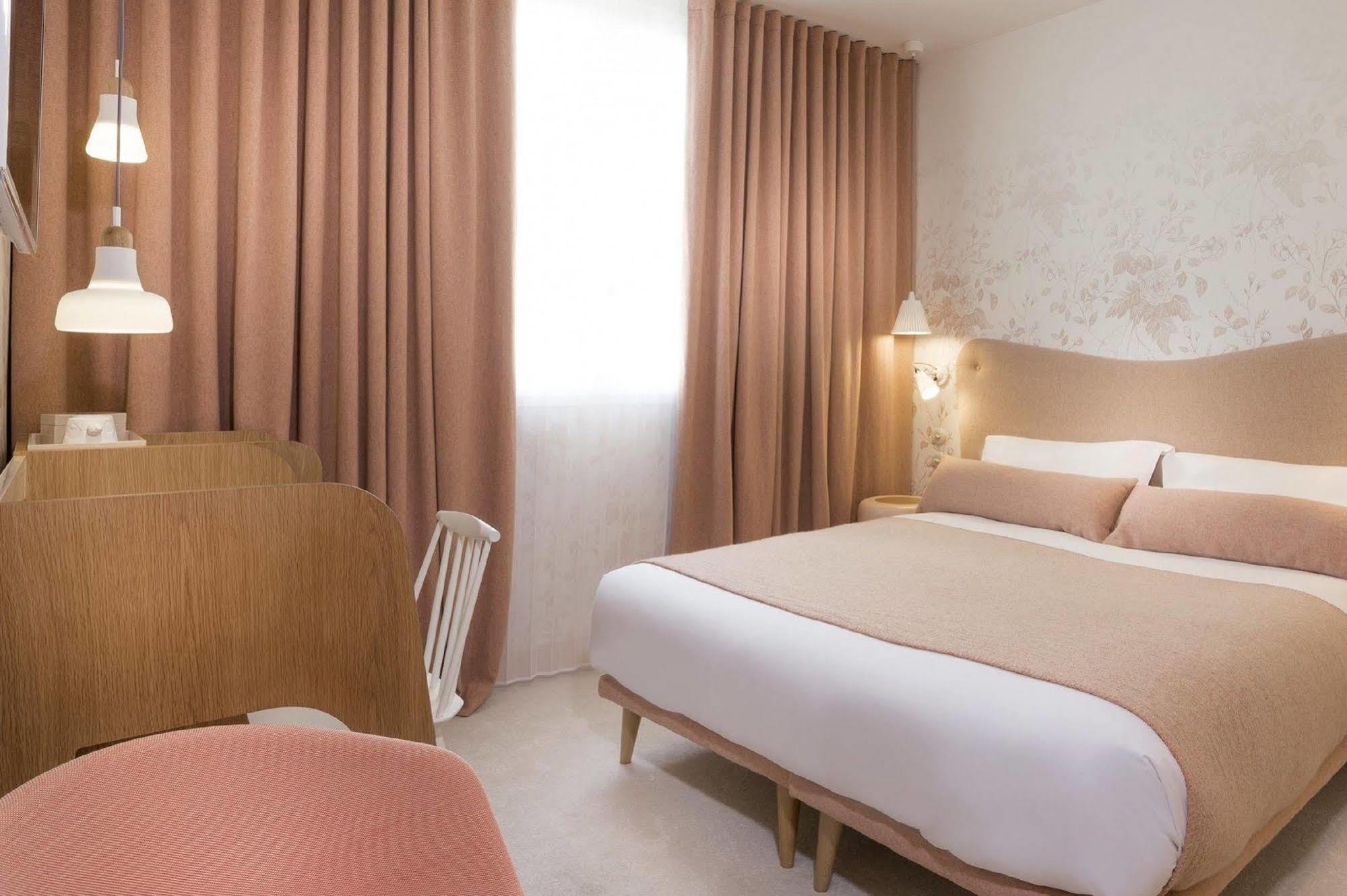 Hotel le Lapin Blanc Paříž Exteriér fotografie